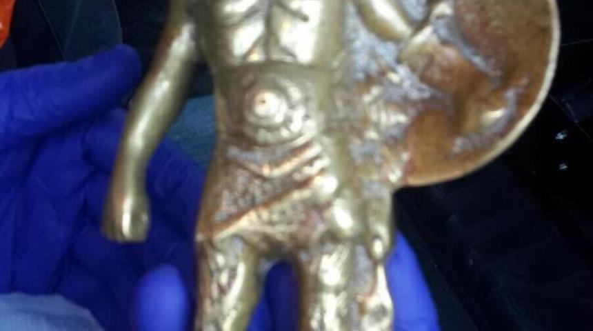 İstanbul'a Viking heykelini kaçırırken yakalandı