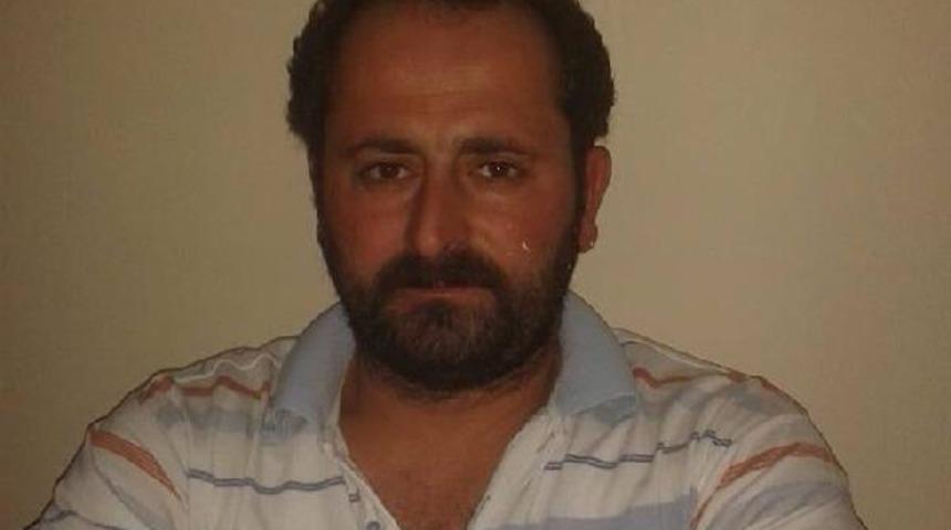 Evinin önünde bıçaklanarak öldürüldü