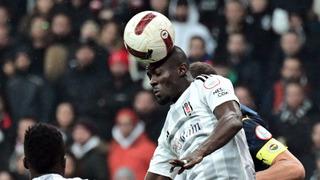 Beşiktaş Fenerbahçe derbisi oynanırken tehdit mesajları aldı!