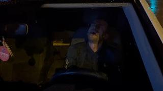 Trafikte uyuyakalıp ehliyetsiz yakalanan sürücüye ceza!