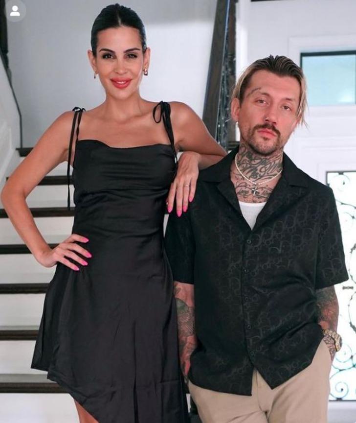 Deniz Akkaya önce Eylül Öztürk'ün kocası Kenan Özkan'a ağır küfürler etti! Sonra da swinger iddiasıyla ortalığı karıştırdı G2