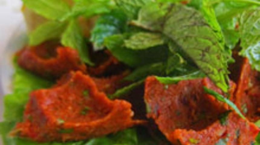 Etsiz &Ccedil;iğ K&ouml;fte 