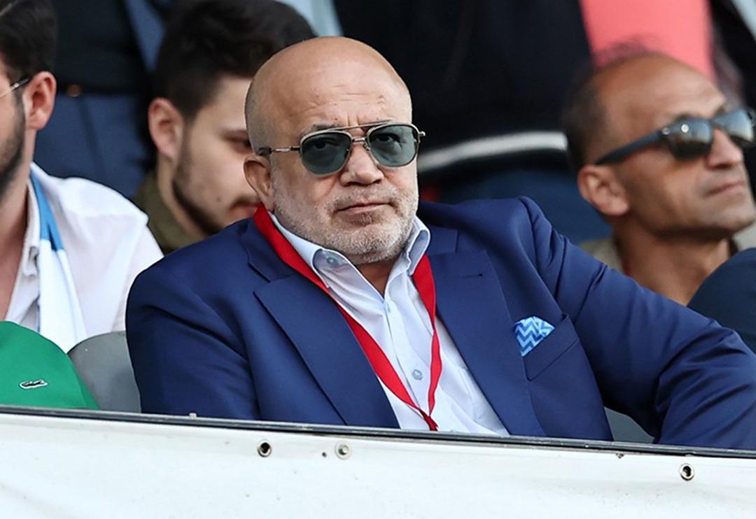 Murat Sancak, sosyal medyada &ccedil;ıkan iddialara tek tek cevap verdi! &Ouml;demeler aksıyor mu? Yusuf Sarı Beşiktaş'a gidecek mi?