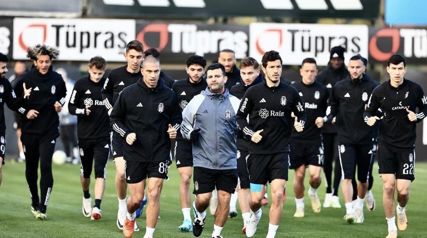 Beşiktaş'ın Antalya kampı iptal edildi
