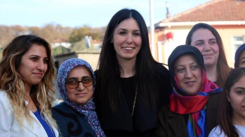 AK Parti'li Karaaslan: Kadın, artık siyasette daha güçlü
