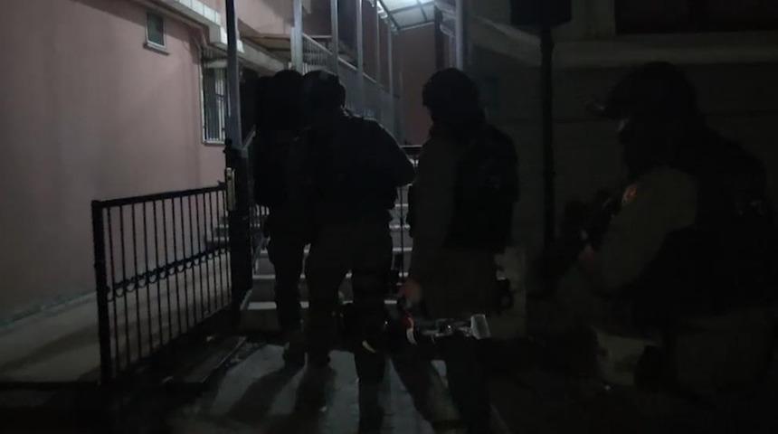 İstanbul'da terör operasyonu! Gözaltılar var