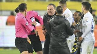 Meğer skandal göz göre göre gelmiş! Faruk Koca daha önce yaptığı açıklamada “Farklı yöntemlere başvuracağım” dediği görülürken, olay sonrası ilk açıklaması da ortaya çıktı