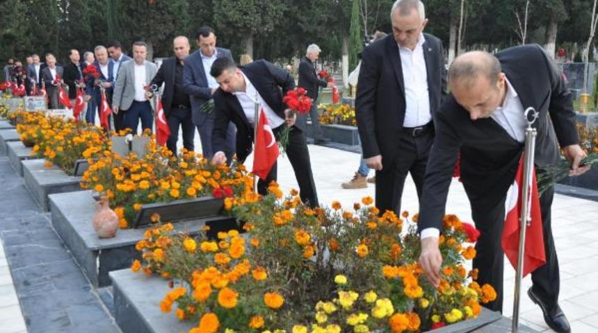 Şehit madencileri andılar