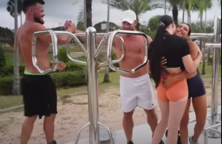 Çokeşli ilişkilerini savundu! Sosyal medyadan tepki topladı... "Kocamı en iyi arkadaşım ve onun kocasıyla paylaşıyorum" G3