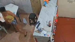 Kıskançlık krizine giren kadın kocasını diri diri yaktı! Üzerine alkol döküp çakmak kullanarak kocasını ateşe verdi