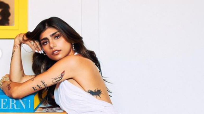 Mia Khalifa yine bildiğiniz gibi! Takı markası için çırılçıplak poz verdi... Sosyal medyada limit tanımadı