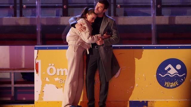 AİLE 24. BÖLÜM KESİNTİSİZ İZLE! Show TV AİLE dizisi son bölümde neler yaşandı? İşte yeni bölüm konusu!