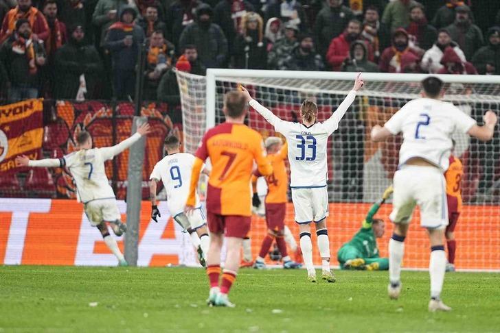 Galatasaray'ın Kopenhag'a elenmesinin ardından Sarı-Kırmızılılar'a sert eleştiriler: Bu kadar vurdumduymazlık olmaz, Okan Buruk hiç ders çıkarmamış! G3