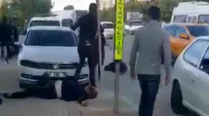 Kafedeki borç tartışmasında 2 eski ortağını öldürdü