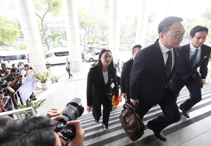 Milletvekili "krala ihanet" yüzünden 6 yıl hapis cezası: Sebebi şaşkına çevirdi G3