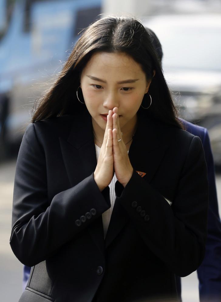 Milletvekili "krala ihanet" yüzünden 6 yıl hapis cezası: Sebebi şaşkına çevirdi G4