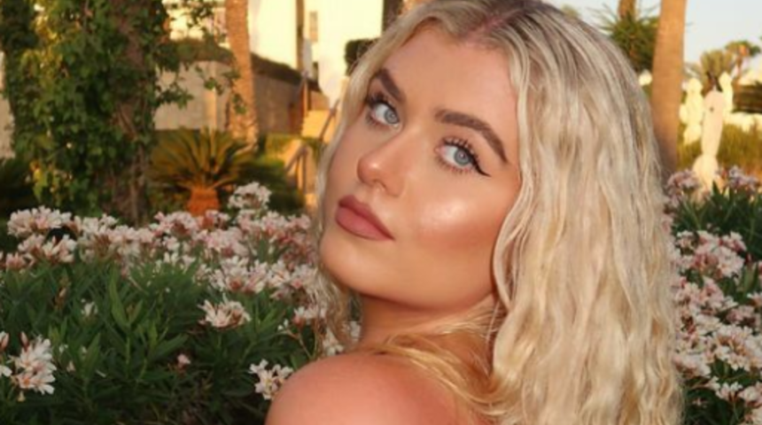 Sosyal medya fenomeni Isabel Nicholls Nall'dan olay yaratan poz! Kalçasını ön plana çıkarttı... "Lezzetli derecede şişman"