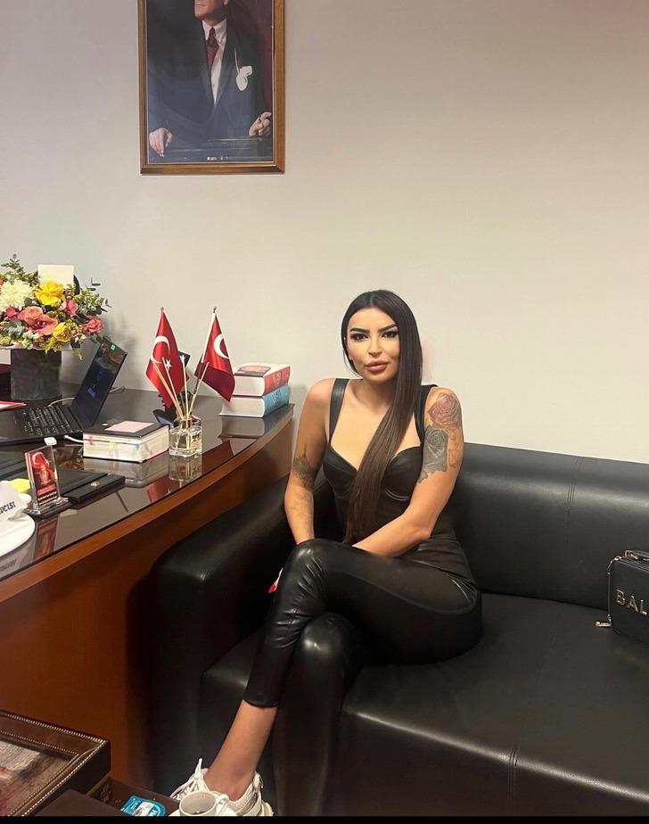 Savcının odasında pozlar veren kadın avukatın paylaşımları sosyal medyada gündem oldu G2