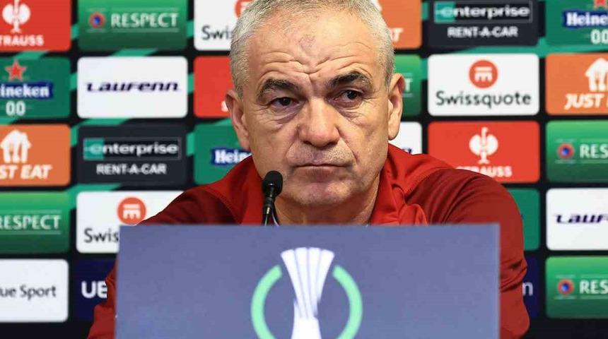 Rıza Çalımbay'dan kadro dışı açıklaması! ''Herkes saygı göstermeli''