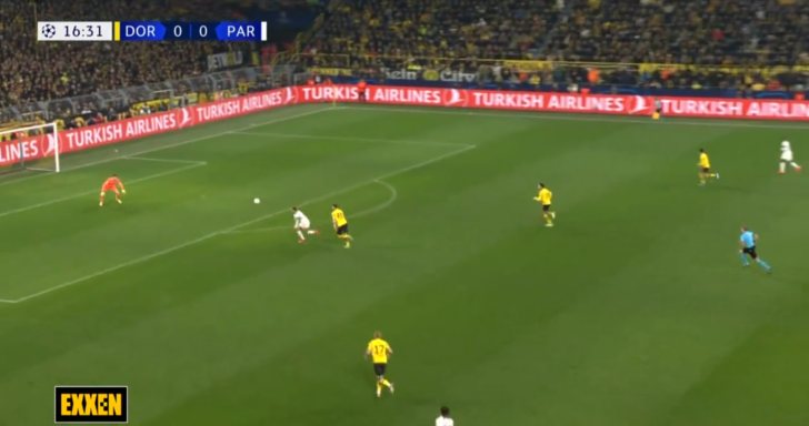 Bu arenanın adı Şampiyonlar Ligi! Mbappe'nin şutunu uçarak kurtardı, stadyum gol olmuş gibi sevindi G1