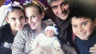 Babası öldüğünde 12 günlüktü... İbrahim Erkal'ın küçük kızı büyüdü... Eşinin sözleri dikkat çekti