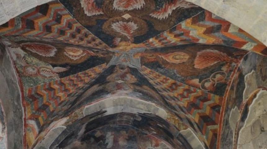 Ayasofya Camii'ndeki fresk ve mozaikler g&ouml;r&uuml;n&uuml;r hale getirilecek