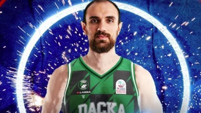 Anadolu Efes, Rıdvan Öncel'i kiralık olarak renklerine bağladı