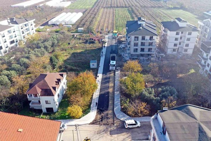 Altınova Belediyesi’nde ilçede asfaltlama çalışması G1