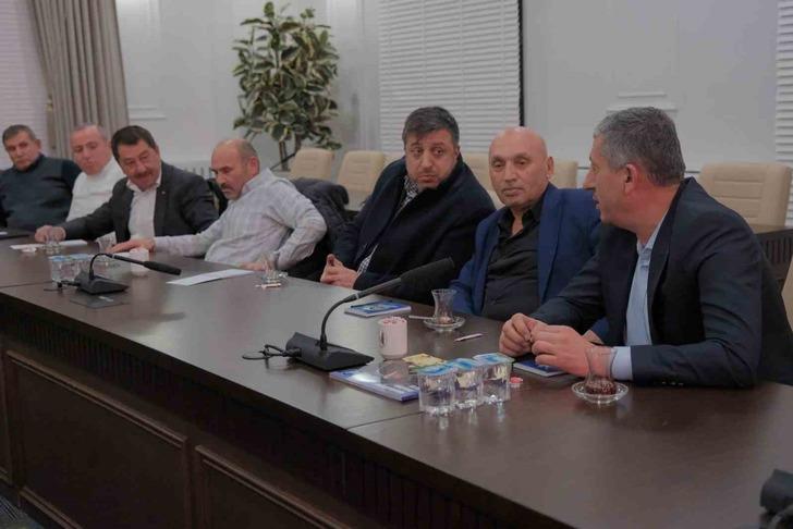 Esnaf odalarından Başkan Aşgın’a destek ziyareti G5