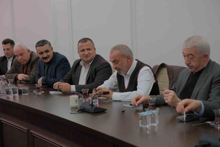 Esnaf odalarından Başkan Aşgın’a destek ziyareti G4