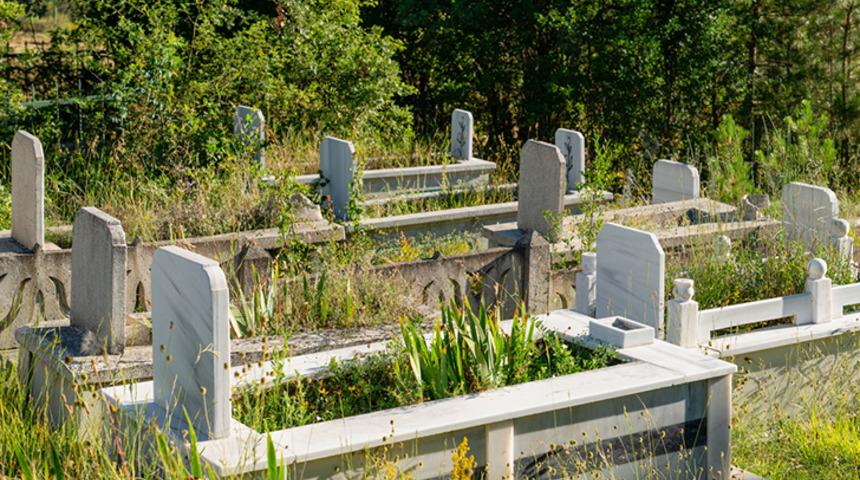 Dikkat! Mezar fiyatlarına dev zam, 1 Ocak'tan itibaren geçerli olacak  