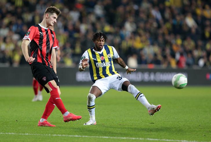 Fenerbahçe'nin 4-0'lık ezici galibiyeti sonrası adeta mest oldular! "Bu yolun sonu final" G1