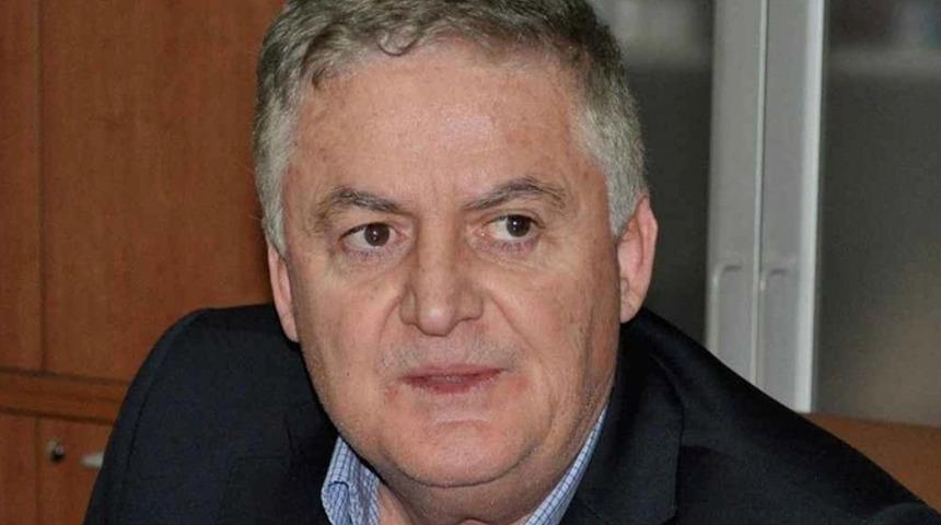 İYİ Parti'de g&ouml;revden alınmıştı! Ahmet Zeki &Uuml;&ccedil;ok, Akşener ile g&ouml;r&uuml;şmesini anlattı: 'Tanımadığım bir numaradan mesaj geldi...'