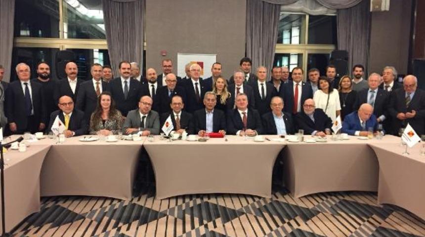 Galatasaray eski başkanı Adnan Polat suskunluğunu bozdu