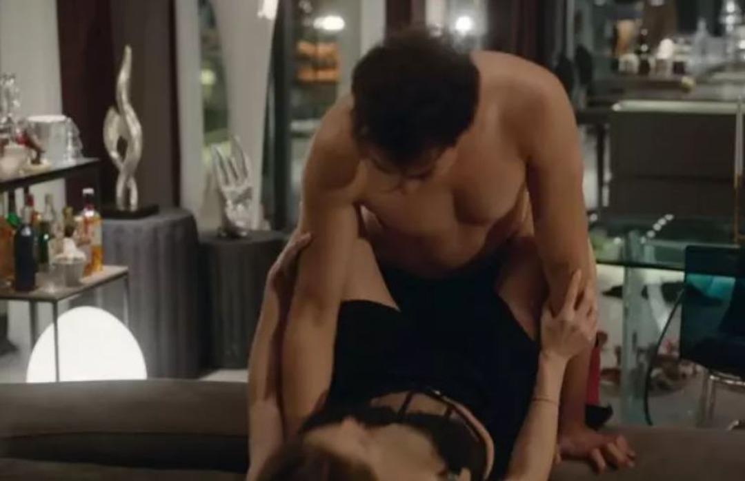 Kuş U&ccedil;uşu'nun 2. sezonuna Miray Daner'in ateşli sahneleri damga vurdu! Demircan Ka&ccedil;el ile o anları g&uuml;ndem oldu