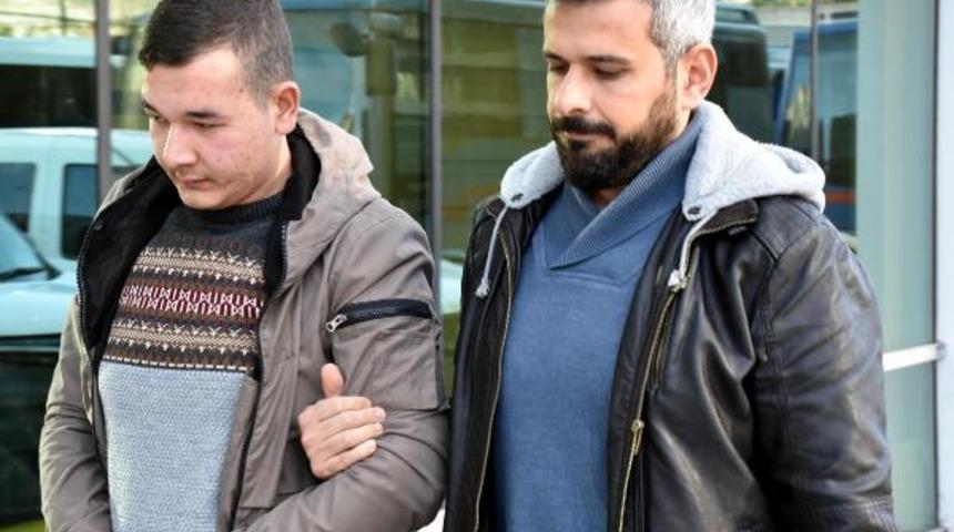 Uyuşturucu ticaretine iki tutuklama