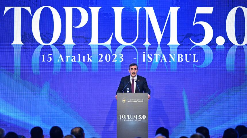 Cumhurbaşkanı Yardımcısı Cevdet Yılmaz'dan 'büyüme' açıklaması "Yıl sonunu 4,4 gibi bir rakamla kapatmayı umut ediyoruz"