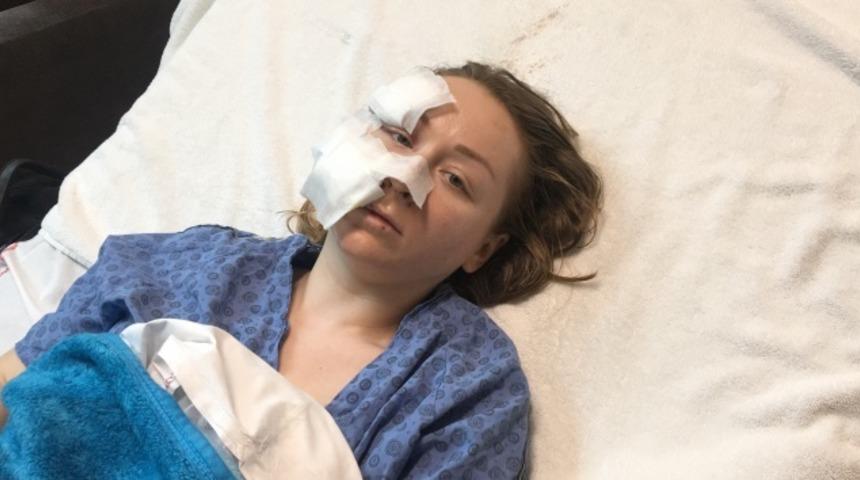 AVM'de genç kadının yüzünü falçata ile kesmişti! Mahkemeden şaşırtan karar