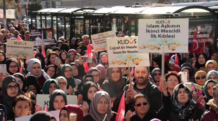 Beykoz Belediyesi'nden 'Öfke Cuma’sına destek