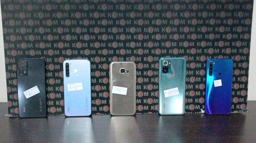Aydın’da 5 adet klonlanmış cep telefonu ele geçirildi
