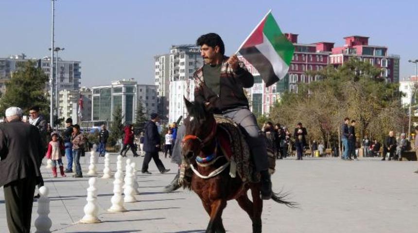 Mardinli gençlerden Rahvan atlarıyla 'Kudüs nöbeti'