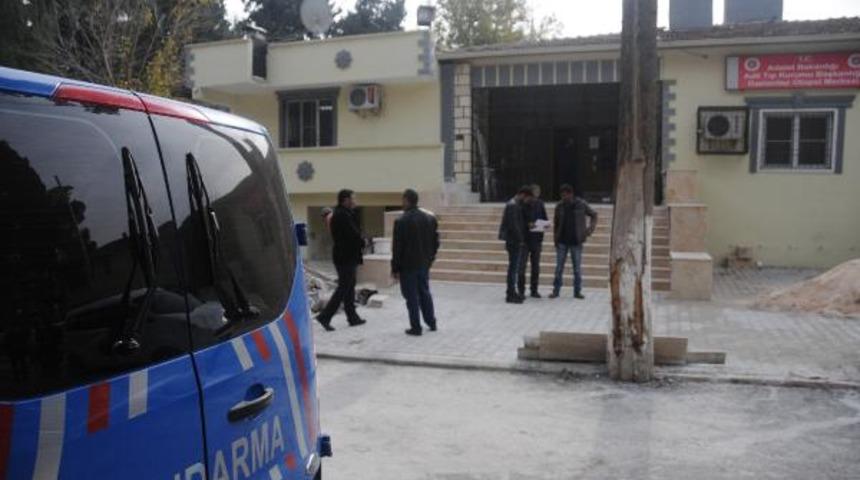 Çalıp, kaza yaptığı minibüsün sahibi tarafından öldürüldü