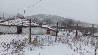 O ilde uyarıların ardından beklenen oldu: Her yer beyaza büründü... İstanbullular için yeni uyarı 'Akşama dışarıda kalmayın' Meteoroloji'den son dakika 16 - 20 Aralık hava durumu