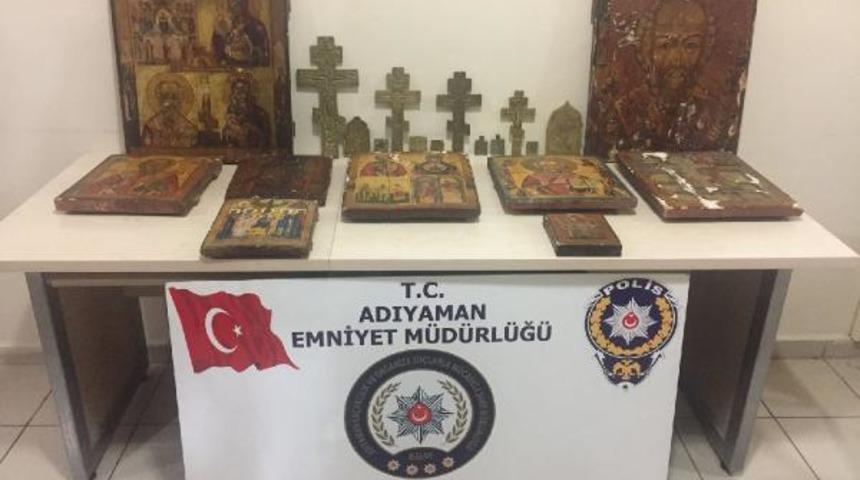 Trabzon'daki kiliseden çaldığı ikonalarla Adıyaman'da yakalandı