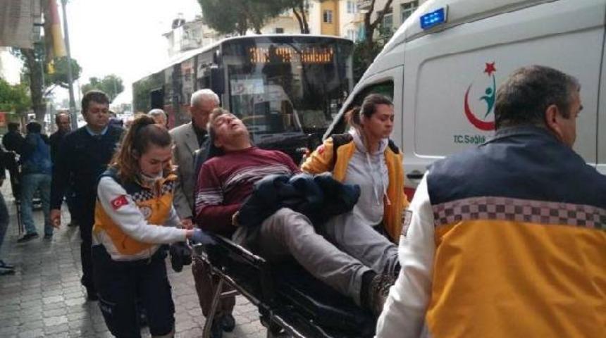 Fenalaşan yolcunun yardımına şoför yetişti