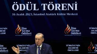 Cumhurbaşkanı Erdoğan: Ahlaki açıdan ciddi bir yozlaşma yaşandığını görüyoruz