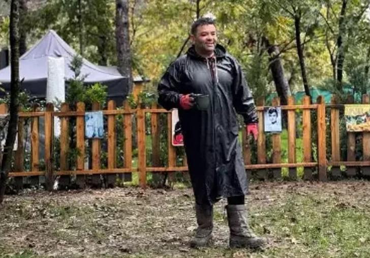 Ceyda Düvenci ile tek celsede boşanmıştı! Bülent Şakrak doğayla iç içe tiny house'da yaşıyor G1