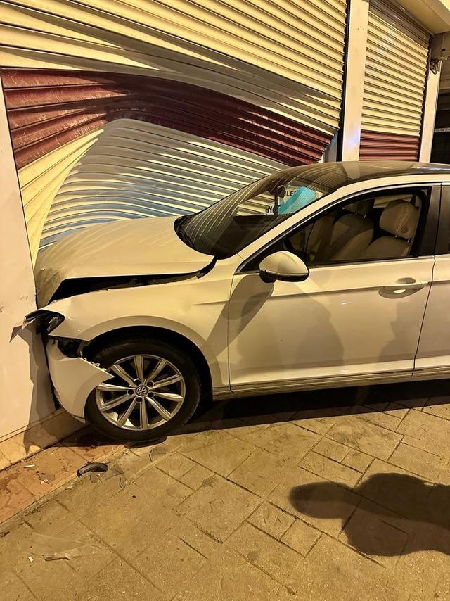 Mardin’de aracın dükkana daldığı kazanın görüntüleri ortaya çıktı