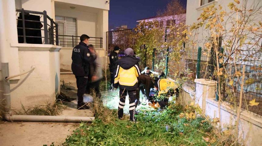 Sevgilisiyle tartışan kadın 3. kattaki rezidansın balkonundan düştü