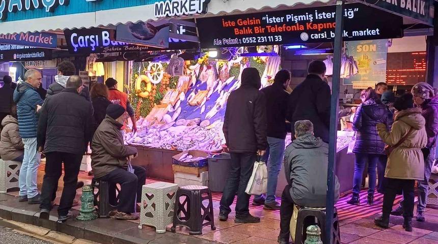 Hamsi tezgâhında yoğunluk